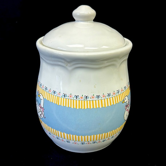 Vintage “Ribbon Geese” the collection ceramic lidded canister by B & D - Picture 2 of 11